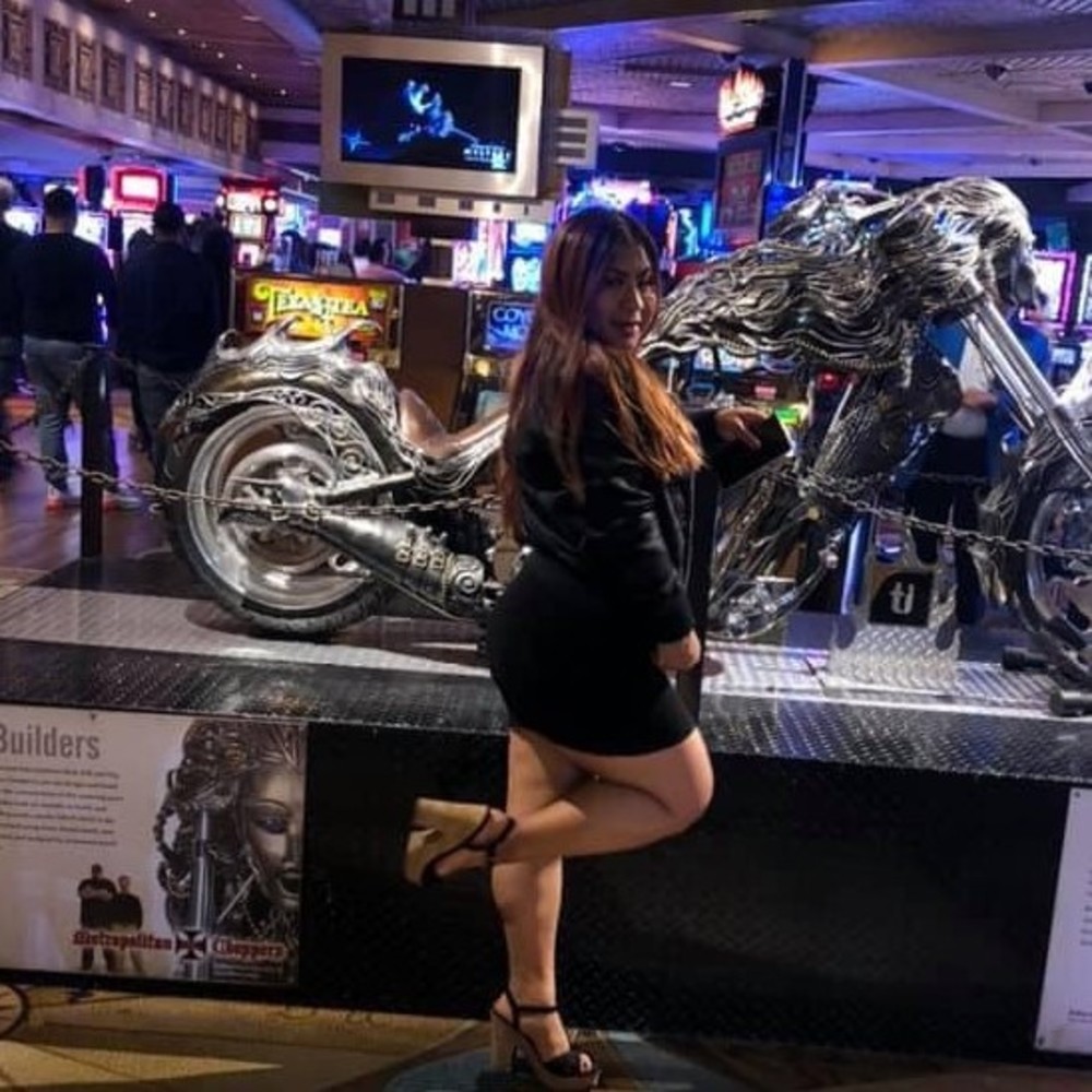 Meet your Posher, Keren